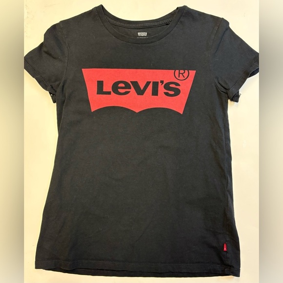Levi's black and red classic short sleeve crewneck graphic tee women's size XS - Picture 4 of 10